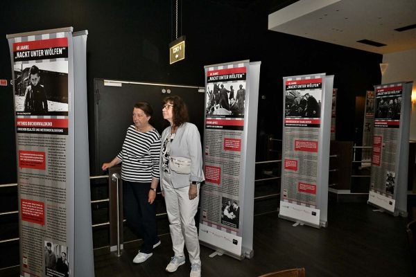 defa-filmtage-sonnabend-05EB1F8C4D-EE94-9386-5173-CB7E85EEF2D6.jpg