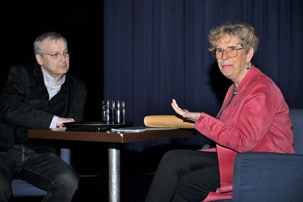 defa-filmtage-sonnabend-28BD9259DF-4491-7B4B-547A-FF330CBFF5E2.jpg