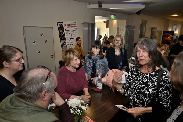 defa-filmtage-sonnabend-565EB470E6-E96E-C523-3BD6-C75D79C37993.jpg