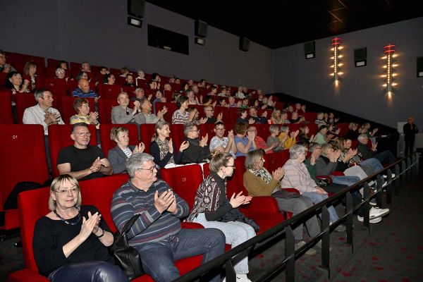 defa-filmtage-sonnabend-89BDACD0B4-761F-5E9F-D88A-CBB5DE87720A.jpg