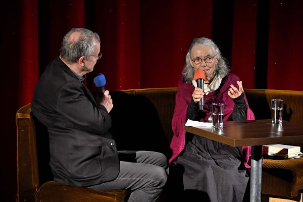 defa-filmtage-sonntag-10305BA7575-B5C6-03C7-9604-F83C42F779FB.jpg
